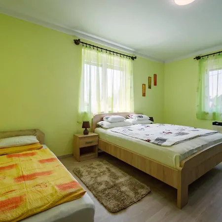 Apartment Gloriette